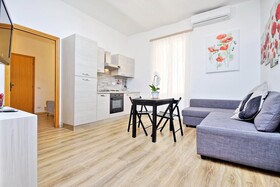 Holiday Rental San Lorenzo District