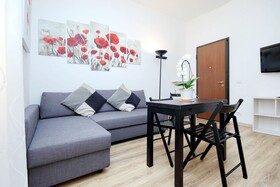 Holiday Rental San Lorenzo District