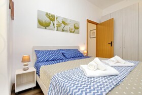 Holiday Rental San Lorenzo District
