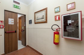 Des Artistes Budget Rooms