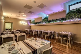 Al Manthia Hotel