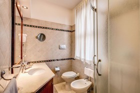 Al Manthia Hotel