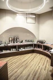 Al Manthia Hotel