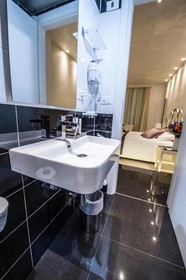 Hotel Caravita