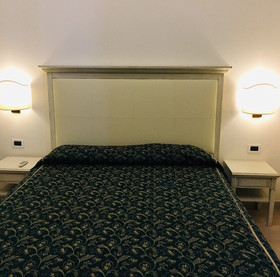 Hotel Champagne Palace