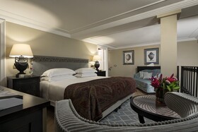 Hotel de la Ville, a Rocco Forte Hotel