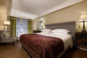 Hotel de la Ville, a Rocco Forte Hotel