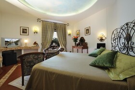 Hotel Farnese