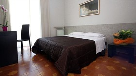 Hotel Roma Room