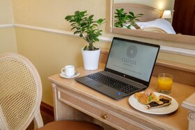 Hotel Santa Costanza
