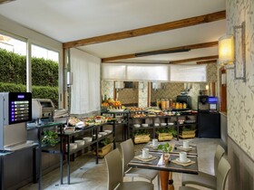 Hotel Santa Costanza