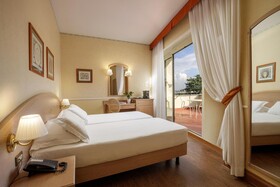 Hotel Santa Costanza