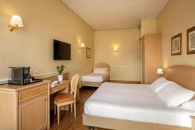 Hotel Santa Costanza