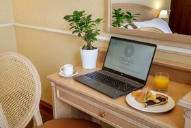Hotel Santa Costanza