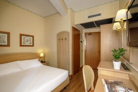 Hotel Santa Costanza