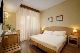 Hotel Santa Costanza