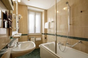 Hotel Santa Costanza