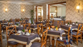 Hotel Santa Costanza