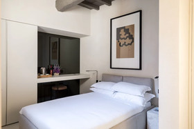 Hotel Scenario