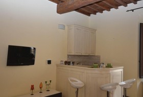 House & The City Colosseo Apartments