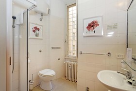 Houspitality Flowers B&B