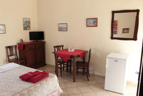Ianus Guest House