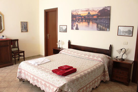 Ianus Guest House