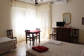 Ianus Guest House
