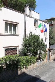 Ianus Guest House