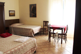 Ianus Guest House
