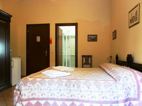 Ianus Guest House