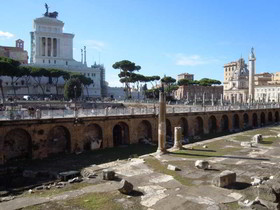 Il Grillo Ai Fori Romani