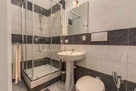 Imperial 78 Guest House