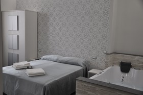 Imperial Suite (Monti)