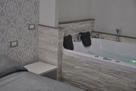 Imperial Suite (Monti)
