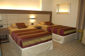 Imperial Suite (Monti)