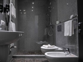 Loto Business Hotel