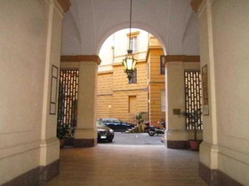 Marta Guest House