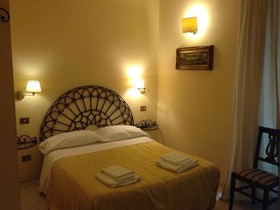 Marta Guest House