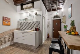 Monti House 118