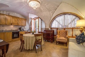 Navona Gallery & Garden Suites