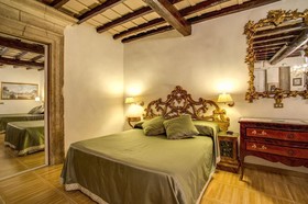 Navona Gallery & Garden Suites