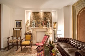Navona Gallery & Garden Suites