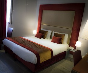 Opera House Rooms