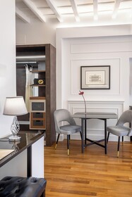 Palazzo Goldoni Condotti Collection