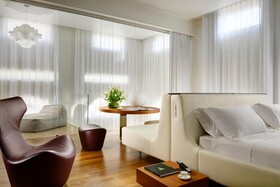 Palazzo Montemartini Rome, a Radisson Collection Hotel