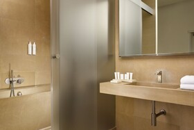 Palazzo Montemartini Rome, a Radisson Collection Hotel