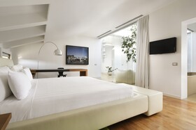 Palazzo Montemartini Rome, a Radisson Collection Hotel