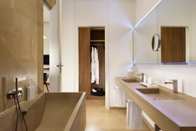 Palazzo Montemartini Rome, a Radisson Collection Hotel