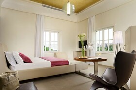 Palazzo Montemartini Rome, a Radisson Collection Hotel